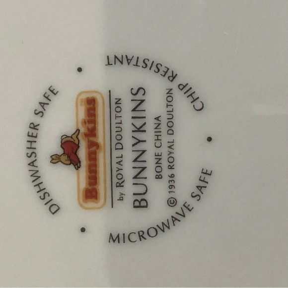 ROYAL DOULTON BUNNYKIN Fine Bone China Cereal Bowl Story Time Motif - Picture 3 of 6